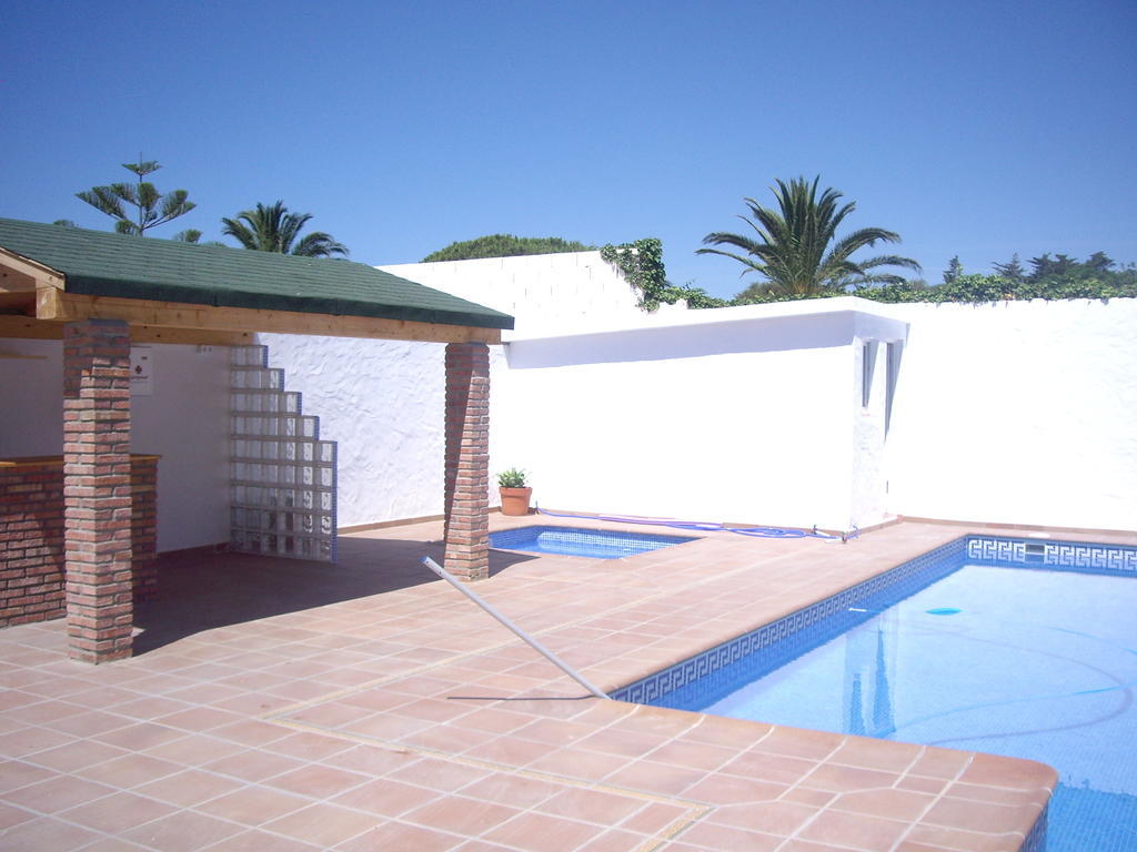 Hostal Mini Golf Los Canos De Meca Esterno foto